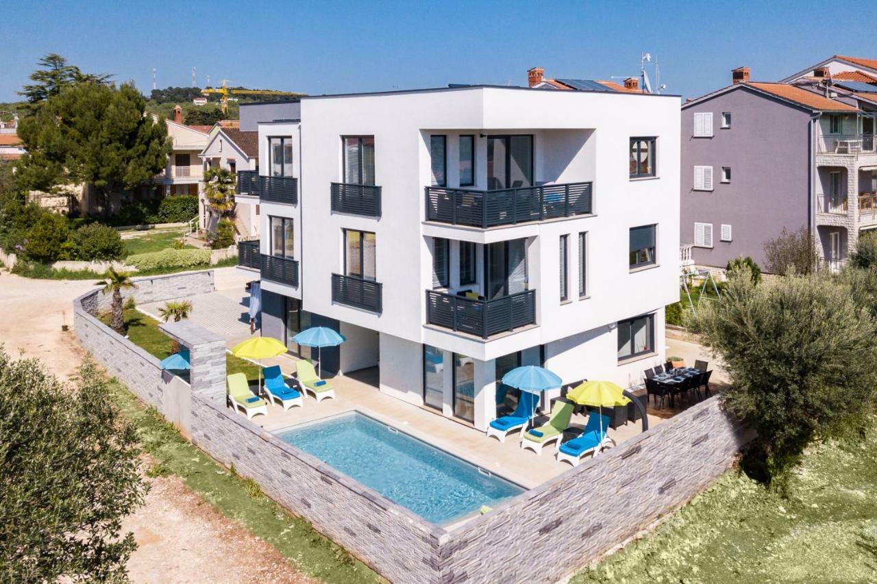 Villa Cindric Medulin Exterior photo